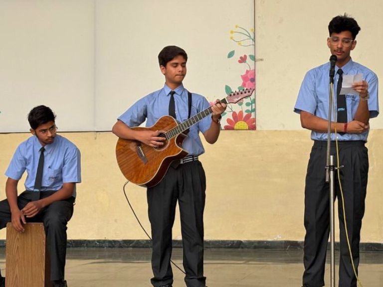 Showcase Your Talent at Career Point Gurukul